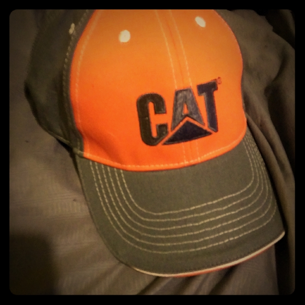Caterpillar Inc. (CAT) adjustable hat
